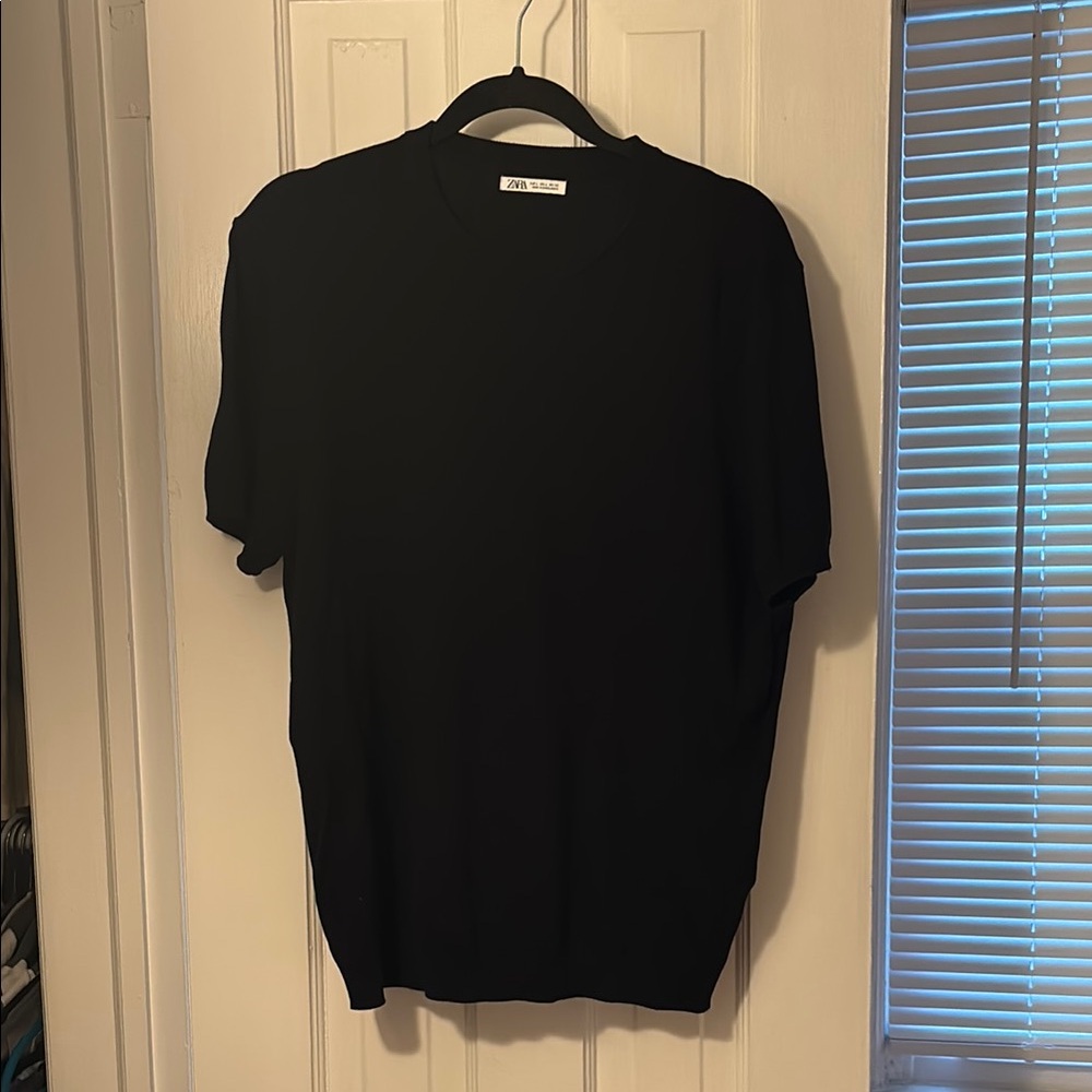 Zara Elegant Black Tee